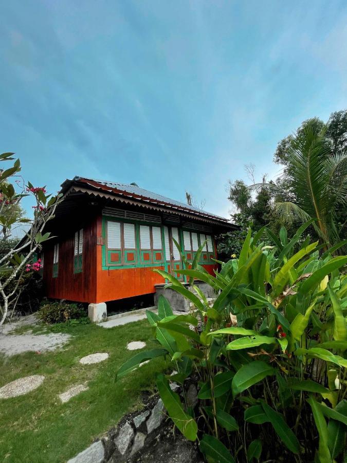 Rock And Wreck Dive Resort Tanjungbinga Eksteriør billede